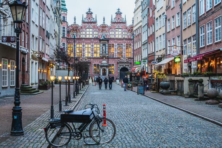 Old Town Apartments Patio 1 Gdansk Exterior photo